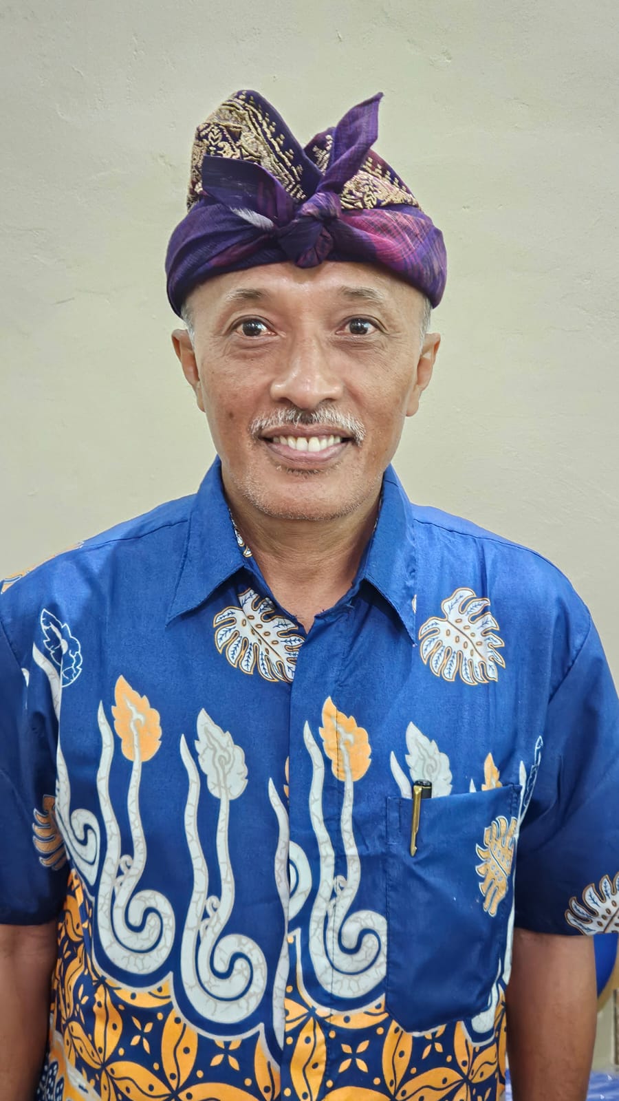 Sekretaris Sabha Desa